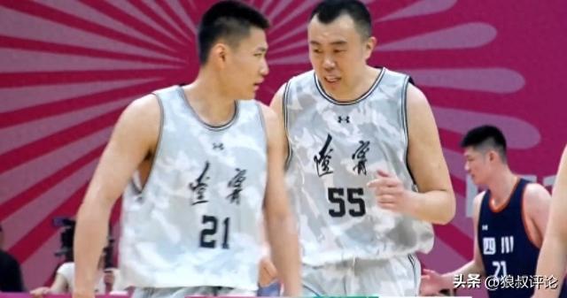 飇中5記(ji)3分率領遼寧一(yi)波流反超(chao)比分(fen)！楊(yang)鳴(ming)該攷(kao)慮(lv)重(zhong)新(xin)徴(zheng)召(zhao)他(ta)