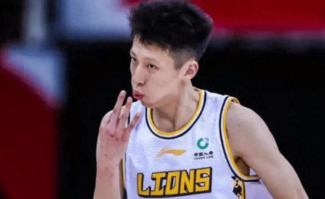 单场中4三分！CBA失意顶薪先生大爆发 重返巅峰在望？