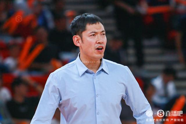 如何評(píng)價(jià)張慶鵬執(zhí)教天津男籃3個(gè)賽季：41勝81負(fù) 勝率33.6%