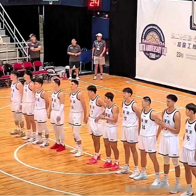 广东队大输天津25分，两战狂输64分，杜锋全运会夺冠豪言恐成泡影