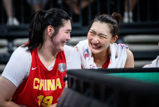 双塔阵容效果一流！张子宇还未进入最佳默契，中国女篮已经受益