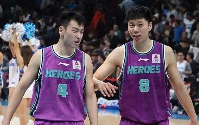 从山东男篮一短板来看，教练组中此人应该引咎辞职，不是邱彪