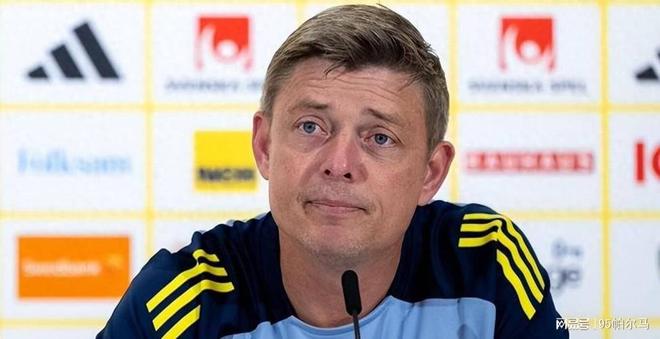 沉默的殺手，16歲出道，意甲是超級替補(bǔ)，英超德甲西甲變水貨