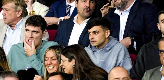 世体：佩德里缺席巴萨赛前合练，确定无缘欧冠客战切尔西