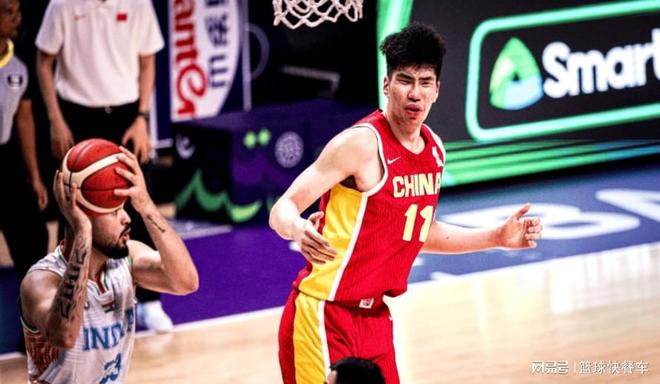 男篮世预赛第1位被裁国手！2米23大中锋出局：郭士强2爱徒迎机会