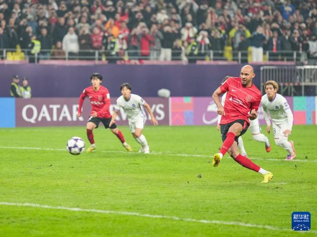 亚冠精英联赛：成都蓉城平广岛三箭