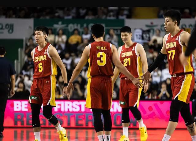 又有人站出来了！男篮名宿不点名怒批郭士强，给出4建议，很中肯