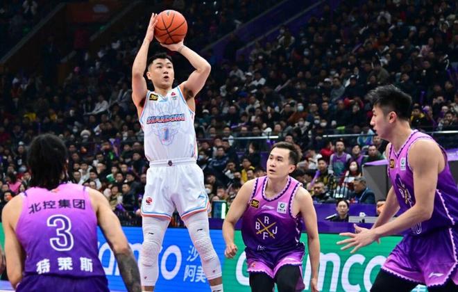 CBA一日六战，山东打北控、深圳战青岛，北京辽宁新疆冲击首胜