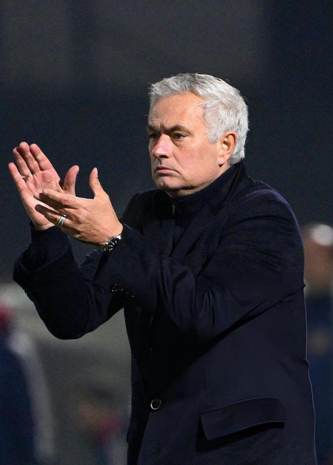 穆里尼奥2-0止住颓势！本菲卡联赛18场不败 欧冠对阵尤文成生死战