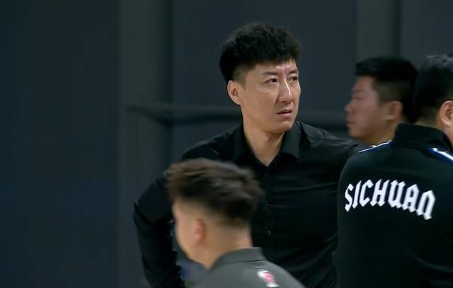 屋漏偏逢连夜雨！辽篮苦主遭双重打击，下轮碰广东，杜锋或送温暖