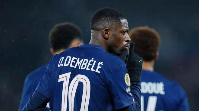 PSG内部人士：缺少季前备战+世界杯年，球员们在有意管理负荷