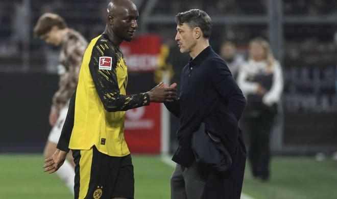 凯尔：吉拉西在上半赛季有点陷入低谷，但我们仍给予他信任