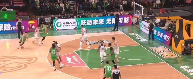 全场战报|高诗岩末节12分，山东84：79辽宁，迎来两连胜