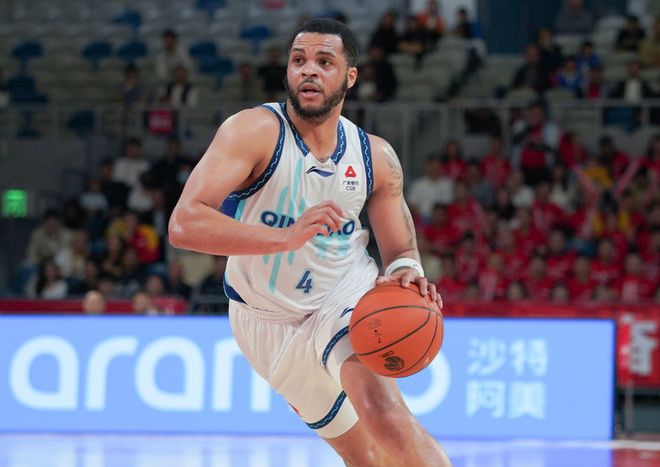 68分创赛季最低！青岛惨负宁波 韦瑟斯庞29分下半场仅5分