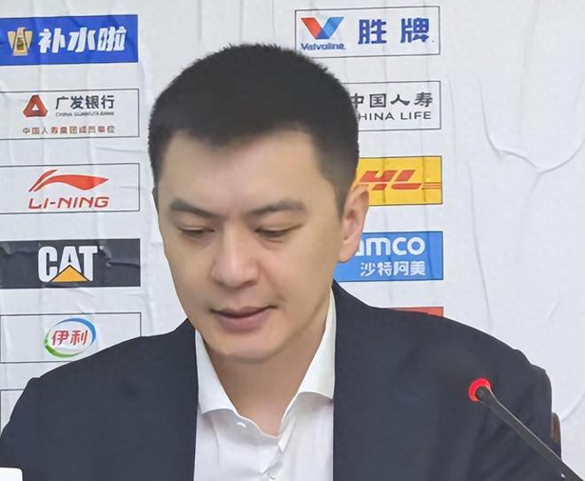 辽篮为什么惨败给新疆男篮！杨鸣赛后一席话，直接戳中要害