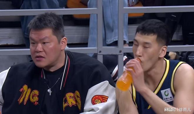 下赛季加盟广东队？法耶可能被杜锋看中，这可是五号位的理想人选