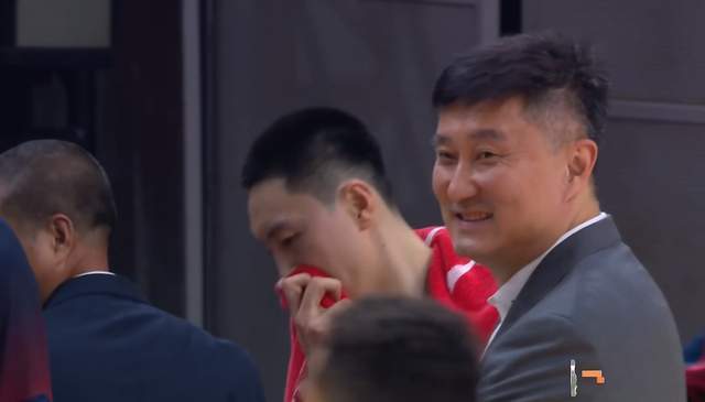 央视直播！今晚7:35，广东斗强敌，杜锋冲5连胜，一人缺阵留隐患