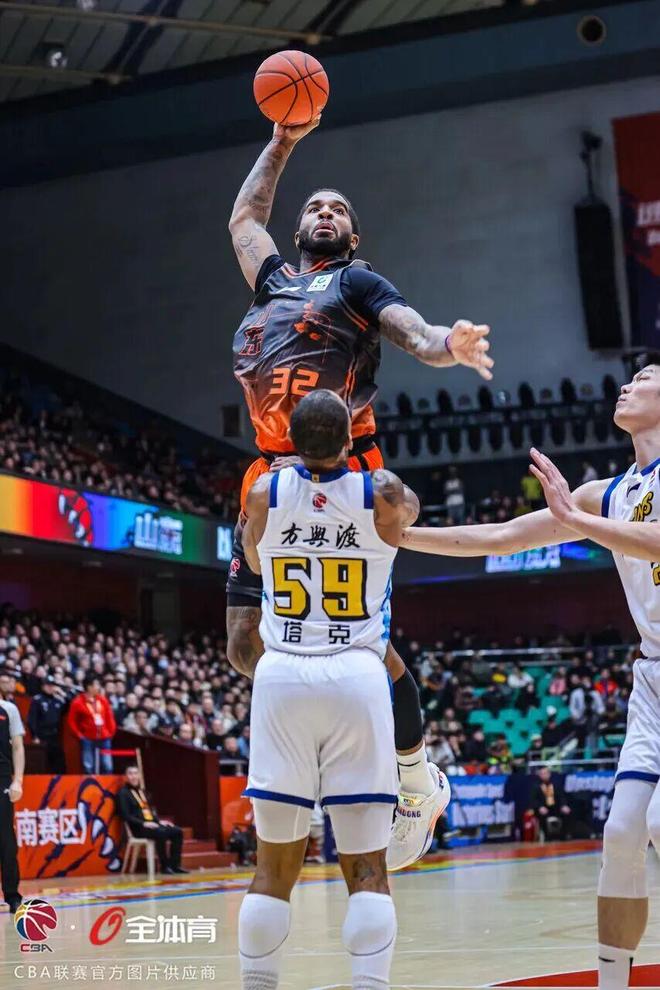 纵使身在黄龙，何惧猛虎拦路？——山东高速的“逆袭”逻辑