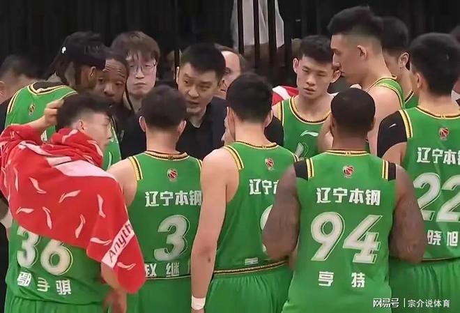 CBA排名彻底乱了，广东队跃居第一，辽宁被喷混子球队