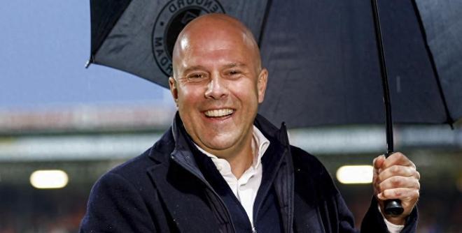 欧冠被淘汰反而有助于联赛夺冠？斯洛特言论引发利物浦球迷不满