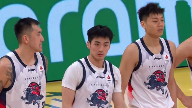 珀塞尔16中2，山东男篮残阵不敌卫冕冠军 4连胜结束 邱彪用人保守