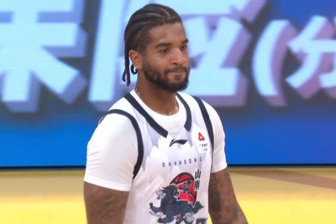 山东男篮不敌广厦，仍有4人获高评分，另有4人一塌糊涂