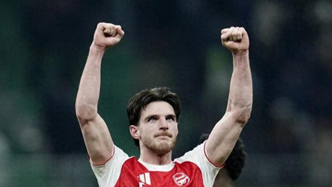 英超强势统治欧冠！五队进十六强，阿森纳豪取八连胜登顶