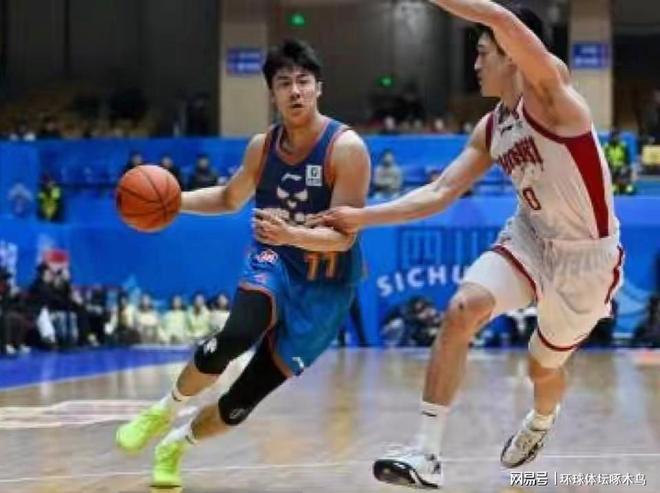 景菡一21分5板2助 CBA四川男篮61-84山西 李玮颢14分