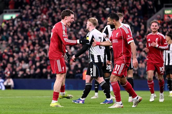 战纽卡1球1助，维尔茨英超生涯首次单场传射建功