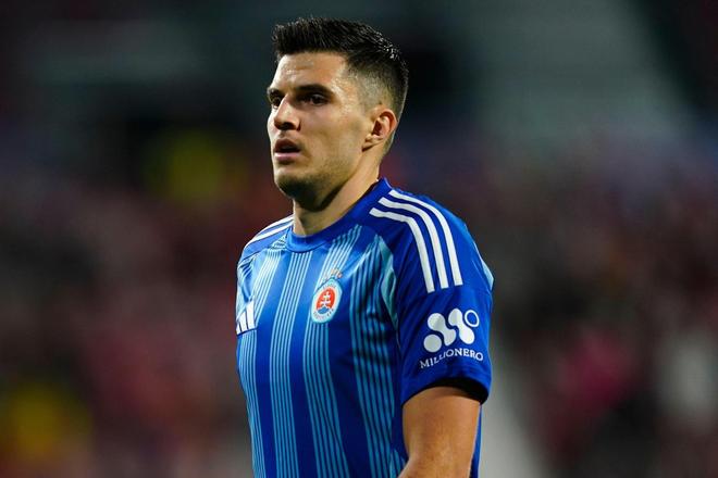 记者：浙江队引进托利奇转会费不到50万欧，预计签约2年