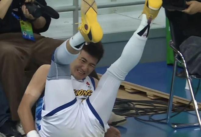 孙铭徽伤退，CBA俱乐部杯决赛对阵出炉