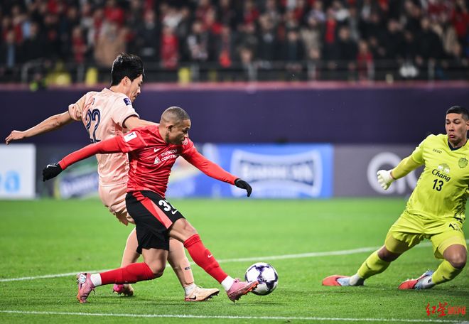 亚冠不敌武里南联，成都蓉城新年首战遗憾告负