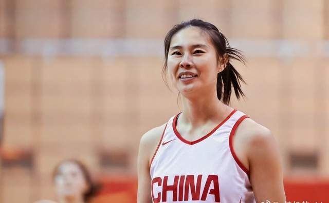 随着一场45分大胜，中国女篮结束2月的热身之旅！下一场赛事出炉