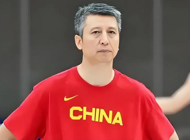 大胆预测，中国男篮12人大名单！徐杰徐昕入选，赵继伟庞峥麟出局