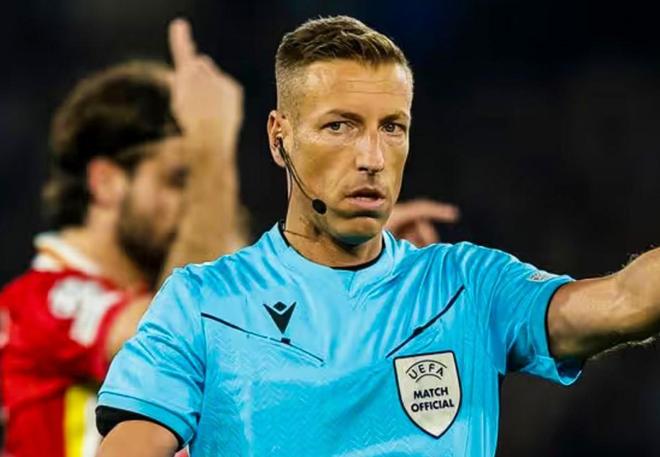 官方：意大利裁判马萨将执法纽卡vs卡拉巴赫的次回合比赛