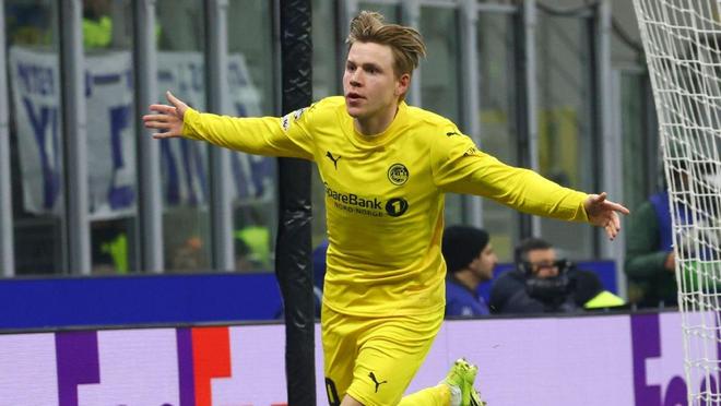 红黑血脉觉醒？米兰旧将海于格对阵国米两回合2射1传独造三球