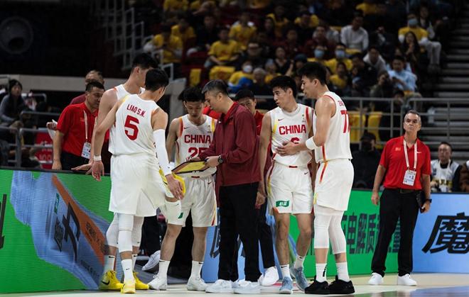 FIBA发文：中国男篮迎来无比重要的时刻