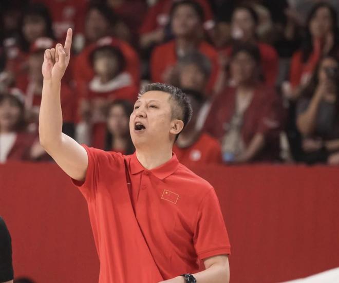 攻防碾压！第三节狂胜16分，中国队掀起25-9进攻高潮