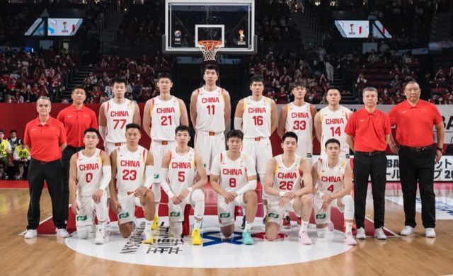 全队仅1人0分！中国男篮翻盘日本后 再获2个喜讯 郭士强终于出手