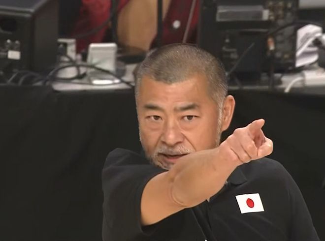 服！日本媒體人：裁判如果正常吹罰，日本男籃將會是一場慘敗