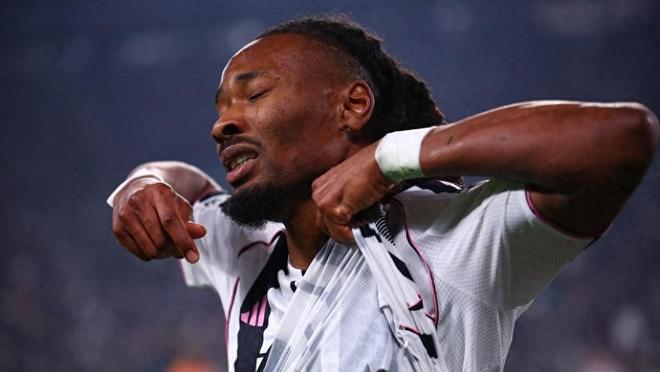 欧冠上演疯狂大战：尤文90分钟3球追平总比分，加时赛崩盘遭淘汰