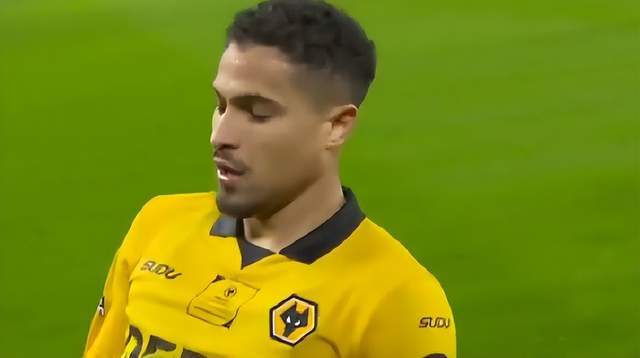 0-2！曼聯利好：維拉爆冷+5場1勝或跌出前3，5豪門有望攜手進歐冠