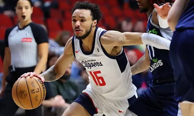 北控男篮签约第六外援！NBA名宿之子正式加盟，发展联盟场均13+5