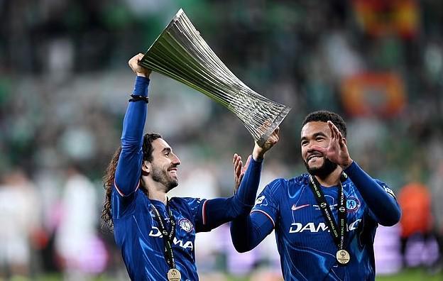 郵報：裏斯-詹姆斯合同在今夏後隻剩兩年，藍軍相信他的忠誠