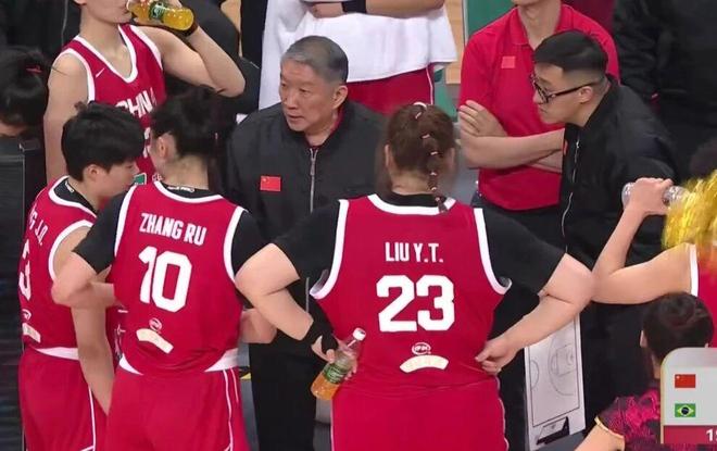 领先19分险被逆转，中国女篮加时5分险胜，王思雨21分张子宇10分