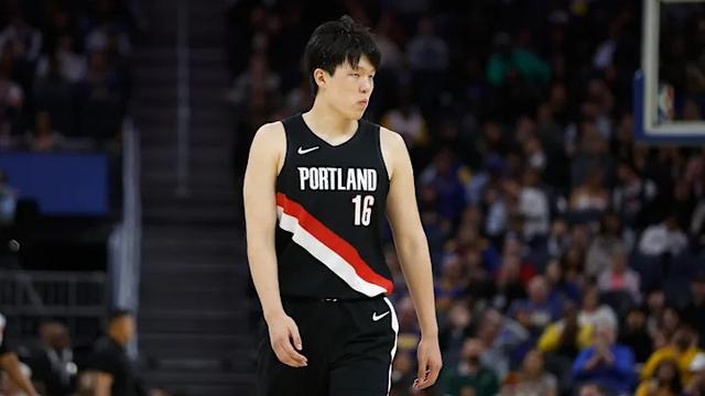 开拓者官方：杨瀚森被下放至G联赛，随混音队完成今日训练后将被召回