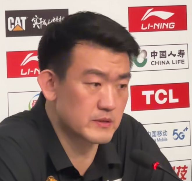 G5不敌北京发布会！王博不满防守直指松懈，布朗表态力争拿下G6！