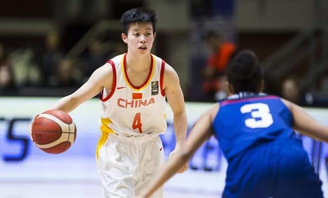 中國女籃大勝日本，賽后大水貨被揪出，只投進3球，網友喊話退隊