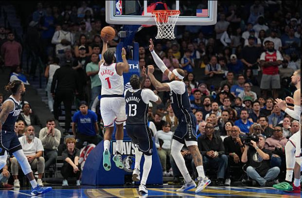 哈登轰41分14板11助创多项神迹！赛后：最近不太顺利 但要战斗