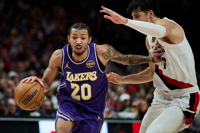 前最強(qiáng)高中生吐完大爆發(fā)，刷新隊(duì)史紀(jì)錄，湖人三陣有大驚喜